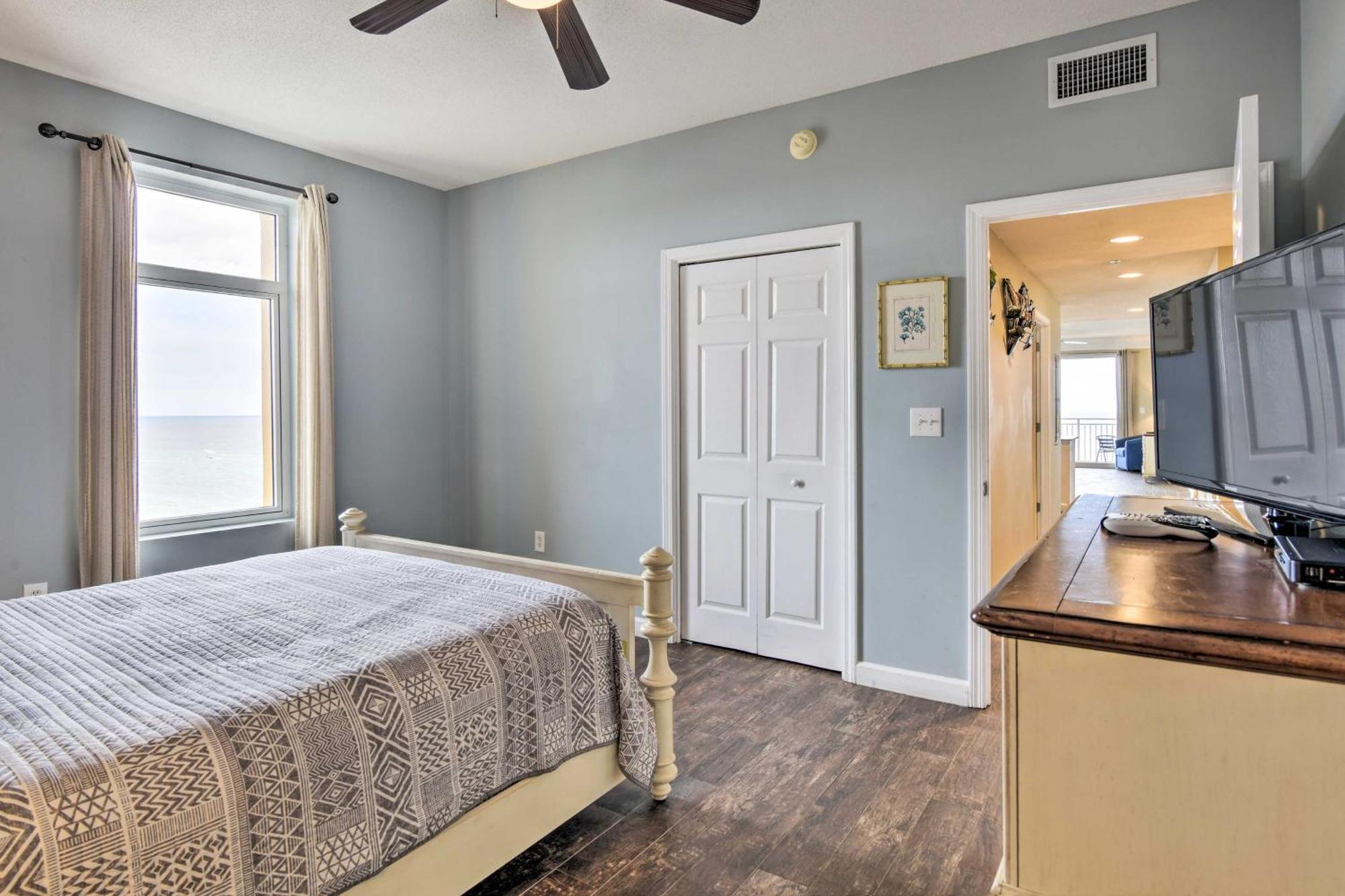 Oceanfront Pcb Condo With Gulf Views And Pool Access! Panama City Beach Bagian luar foto