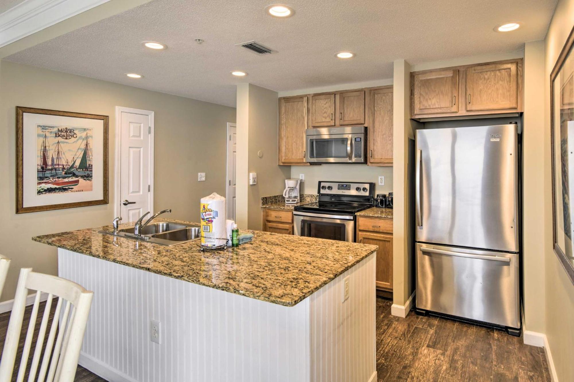 Oceanfront Pcb Condo With Gulf Views And Pool Access! Panama City Beach Bagian luar foto