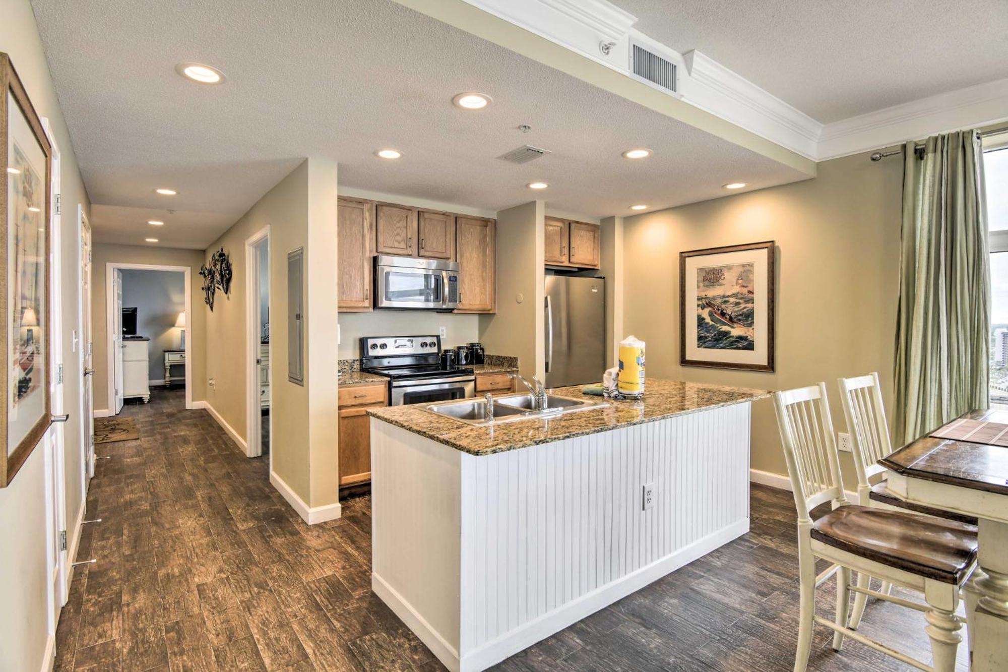 Oceanfront Pcb Condo With Gulf Views And Pool Access! Panama City Beach Bagian luar foto